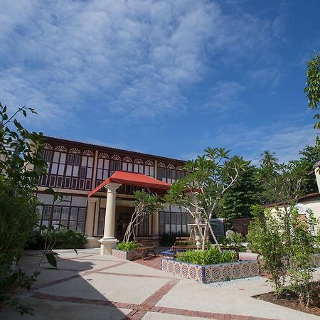 Jawi Peranakan Mansion George Town Exterior photo