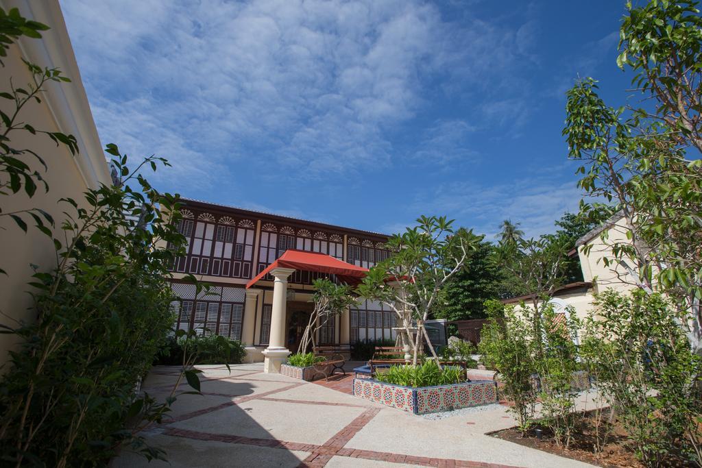 Jawi Peranakan Mansion George Town Exterior photo