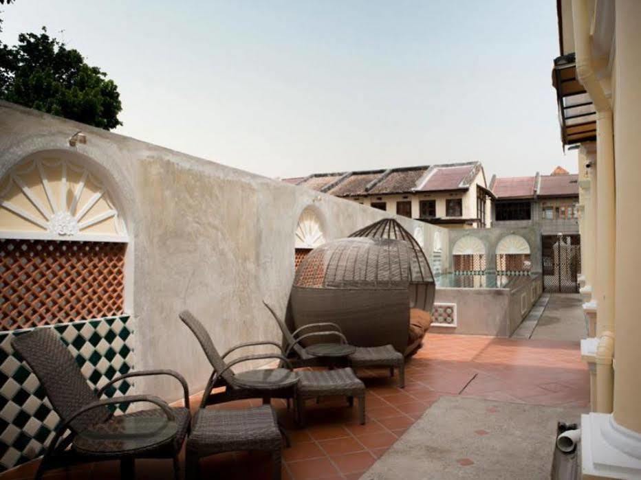 Jawi Peranakan Mansion George Town Exterior photo
